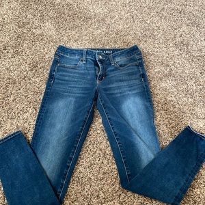 American Eagle stretchy jeans